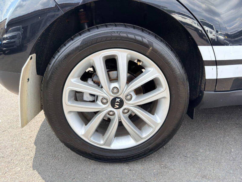 2018 Kia Soul +