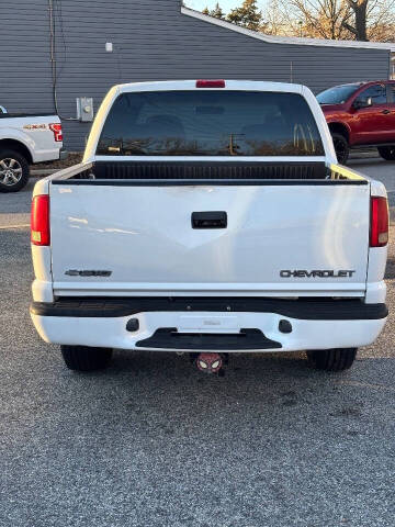 2003 Chevrolet S-10 LS