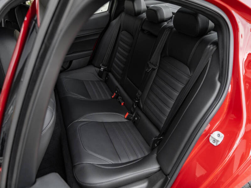 2024 Alfa Romeo Giulia Quadrifoglio