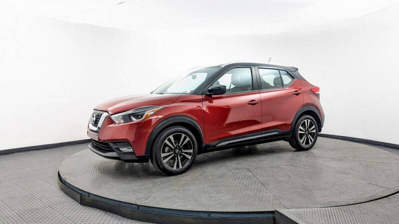 2019 Nissan Kicks SR