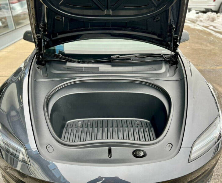 2025 Tesla Model 3 Long Range