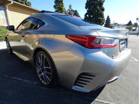2017 Lexus RC 200t