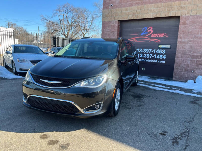 2018 Chrysler Pacifica for sale at Twin's Auto Center Inc. in Detroit MI