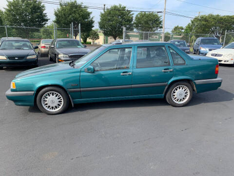 1994 Volvo 850 for sale at Mike's Auto Sales of Charlotte in Charlotte NC