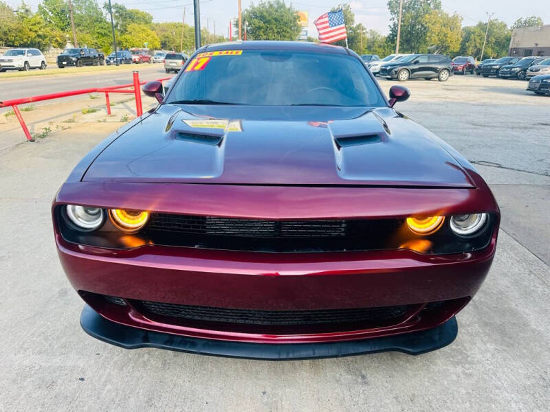 2017 Dodge Challenger SXT