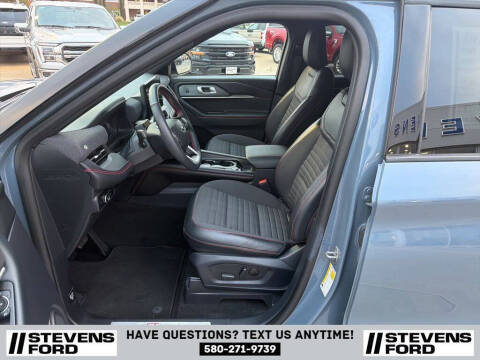 2025 Ford Explorer ST-Line