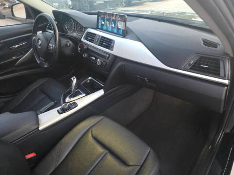 2013 BMW 3 Series 320i