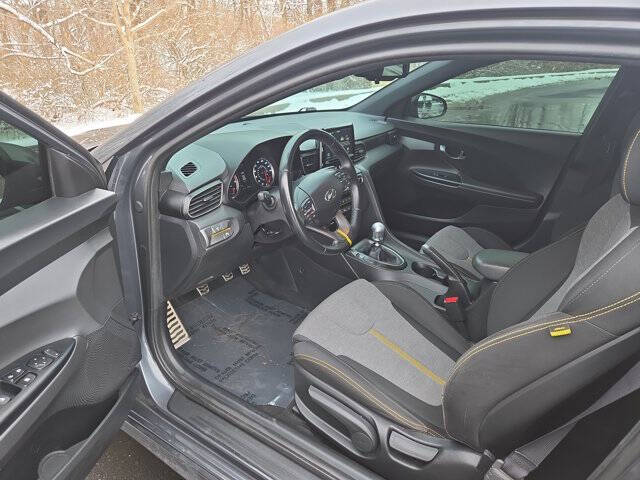 2019 Hyundai Veloster Turbo R-Spec