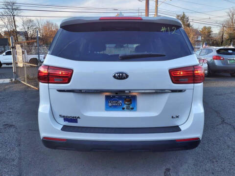 2019 Kia Sedona LX