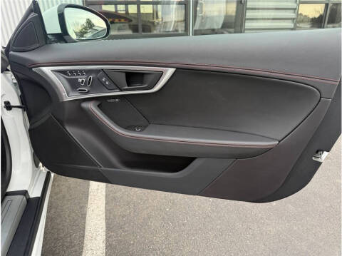 2020 Jaguar F-TYPE R