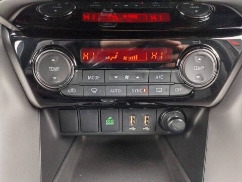 2026 Mitsubishi Eclipse Cross SE