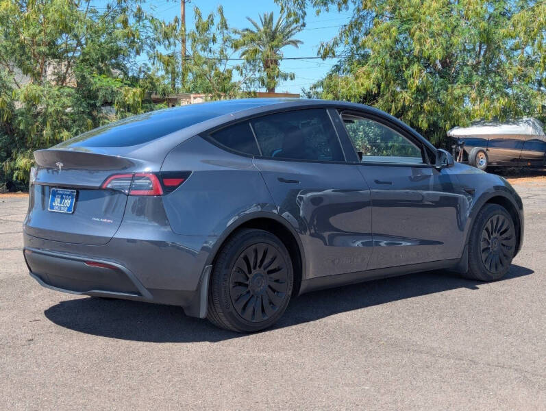 2023 Tesla Model Y Long Range