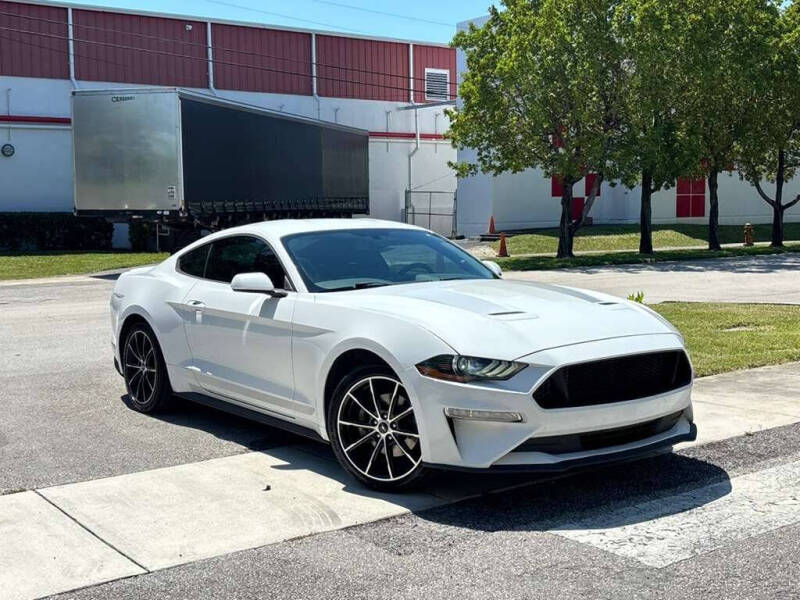 2020 Ford Mustang EcoBoost