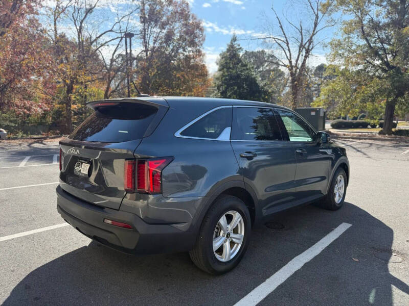 2023 Kia Sorento LX