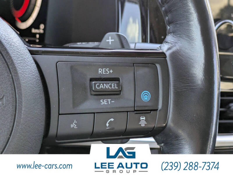 2022 Nissan Pathfinder Platinum