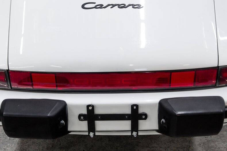 1988 Porsche 911 Carrera