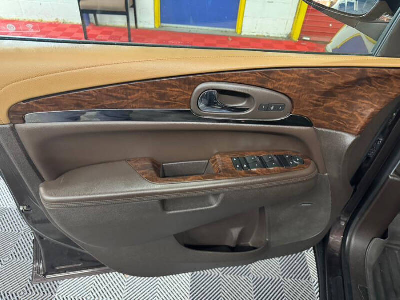 2017 Buick Enclave Leather