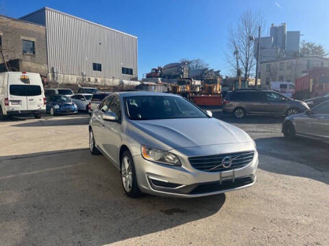 2014 Volvo S60 T5 Premier Plus