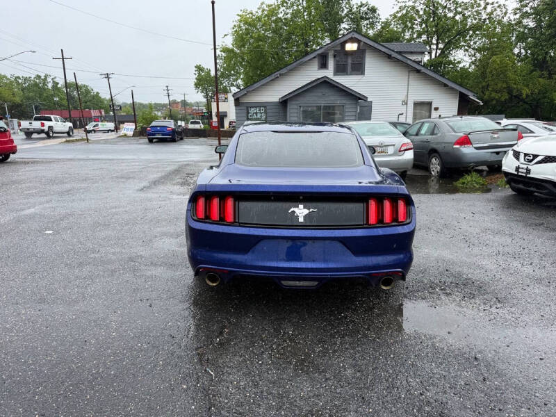 2015 Ford Mustang V6