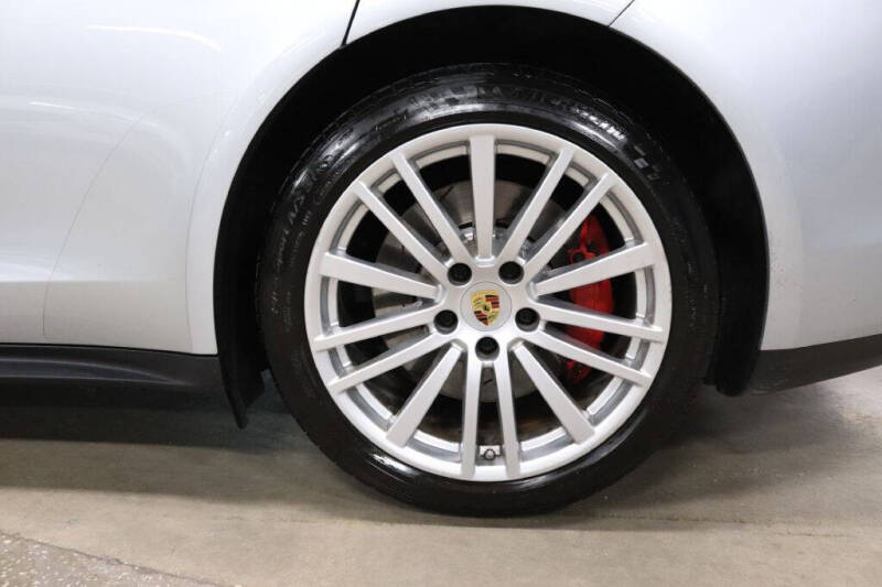 2017 Porsche Panamera Turbo