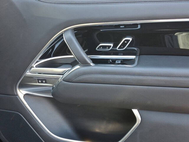 2023 Land Rover Range Rover P530 SE