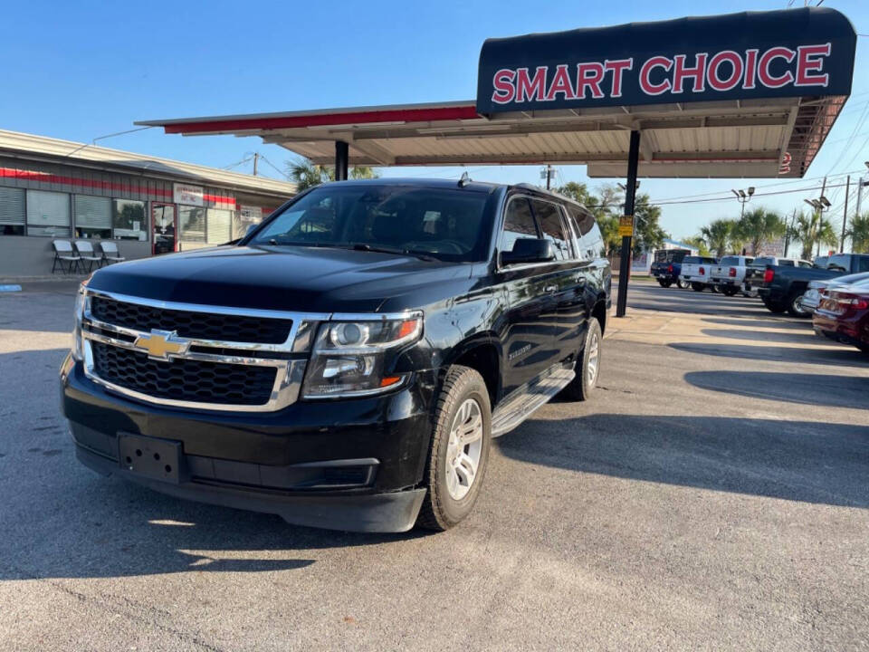 2018 Chevrolet Suburban for sale at SMART CHOICE AUTO in Pasadena, TX