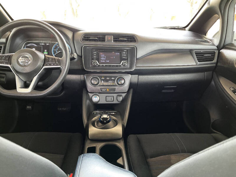 2019 Nissan LEAF S
