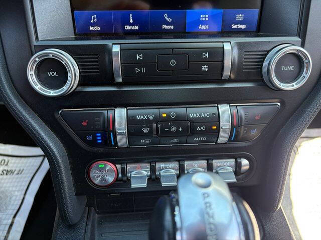 2022 Ford Mustang EcoBoost