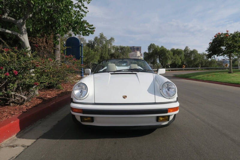 1989 Porsche 911 Carrera Speedster