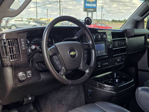 2019 Chevrolet Express 2500