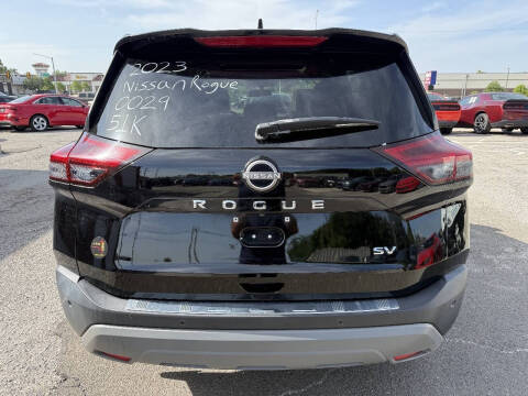 2023 Nissan Rogue SV
