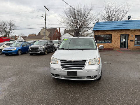 2010 Chrysler Town and Country for sale at PLATINUM AUTO SALES in Dearborn MI