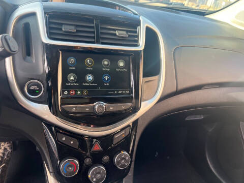 2019 Chevrolet Sonic LT Auto