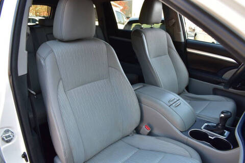 2015 Toyota Highlander LE Plus