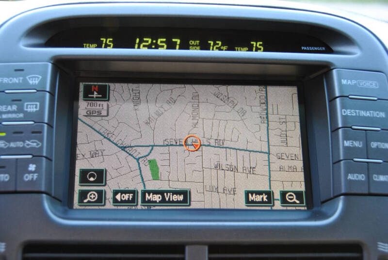 2004 Lexus LS 430