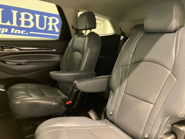 2020 Buick Enclave Essence