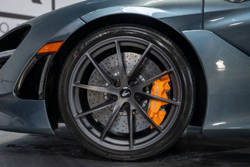 2020 McLaren 720S Spider