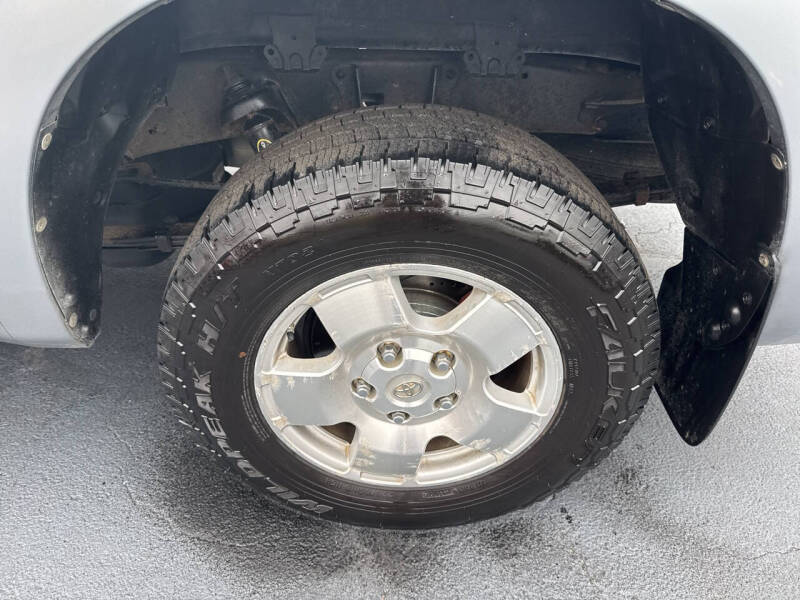 2010 Toyota Tundra Grade