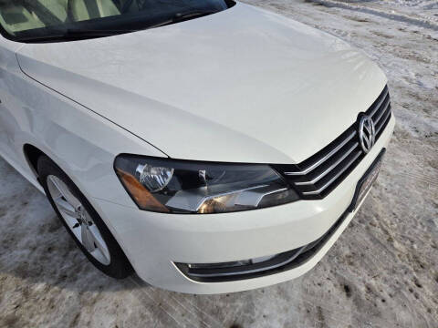 2015 Volkswagen Passat 1.8T Limited Edition