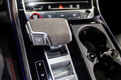 2024 Audi RS Q8 4.0T quattro