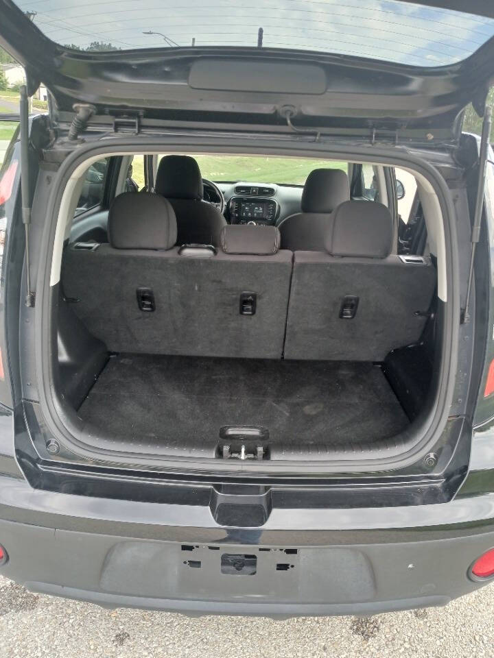 2018 Kia Soul Base photo 14