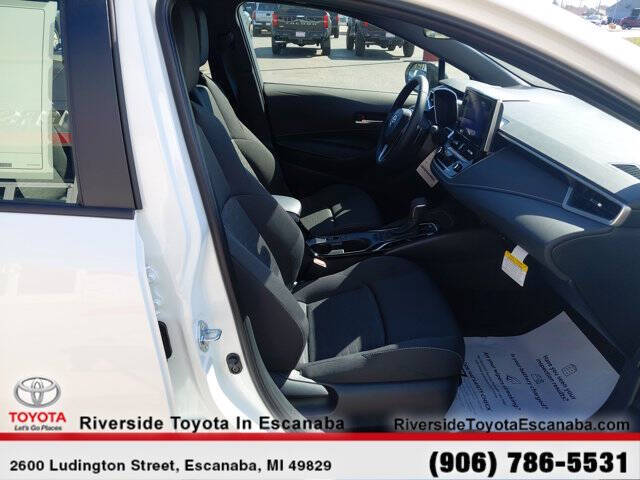 2026 Toyota Corolla Hatchback SE