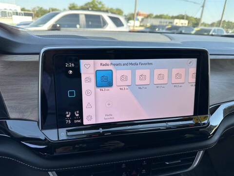 2024 Volkswagen Atlas SE