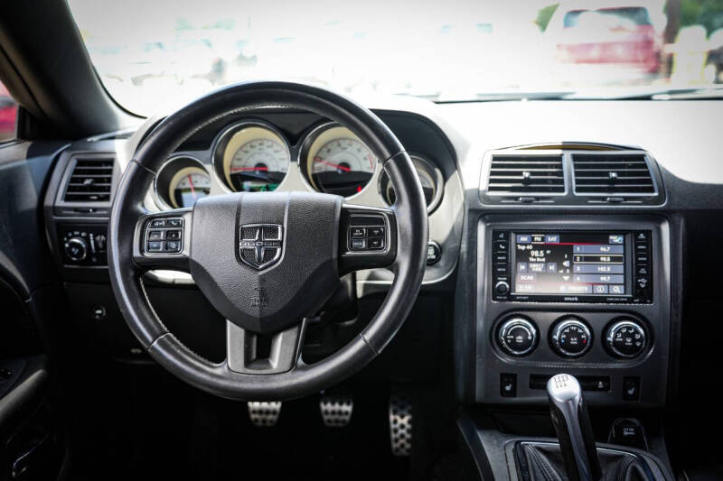 2014 Dodge Challenger R/T