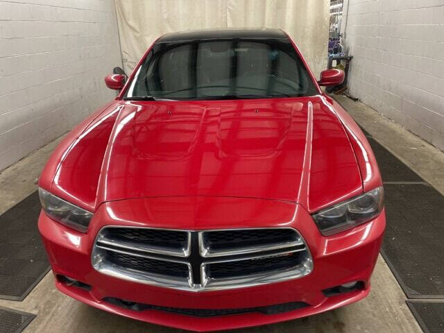 Used 2012 Dodge Charger R/T with VIN 2C3CDXCT8CH270923 for sale in Rockford, IL