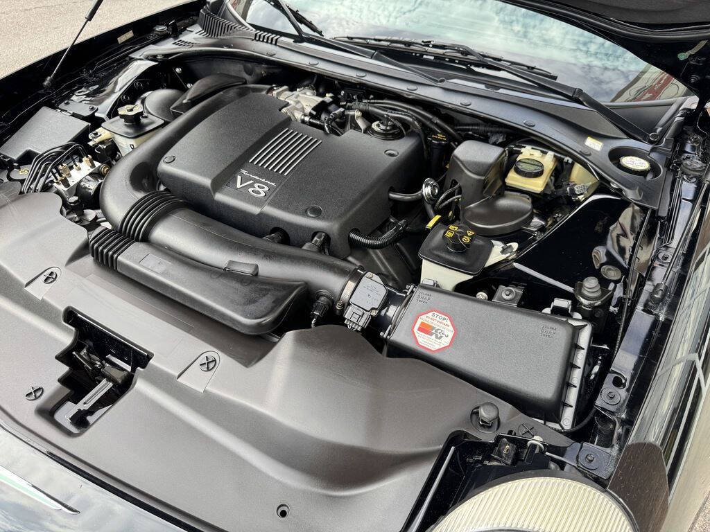 2002 Ford Thunderbird 19