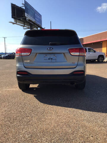 2016 Kia Sorento L