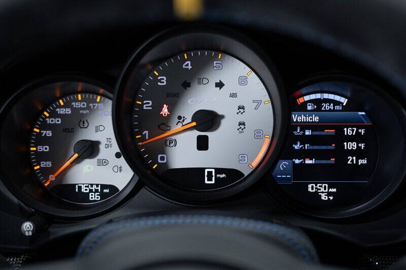 2020 Porsche 718 Cayman GT4