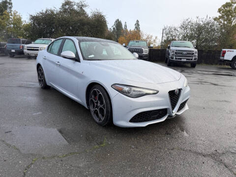 2022 Alfa Romeo Giulia Ti