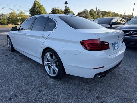 2013 BMW 5 Series 528i